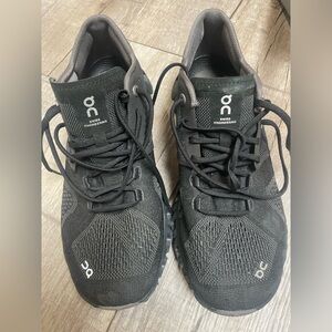 ON Cloud X Comfort Running Shoe Black womens size 6.5